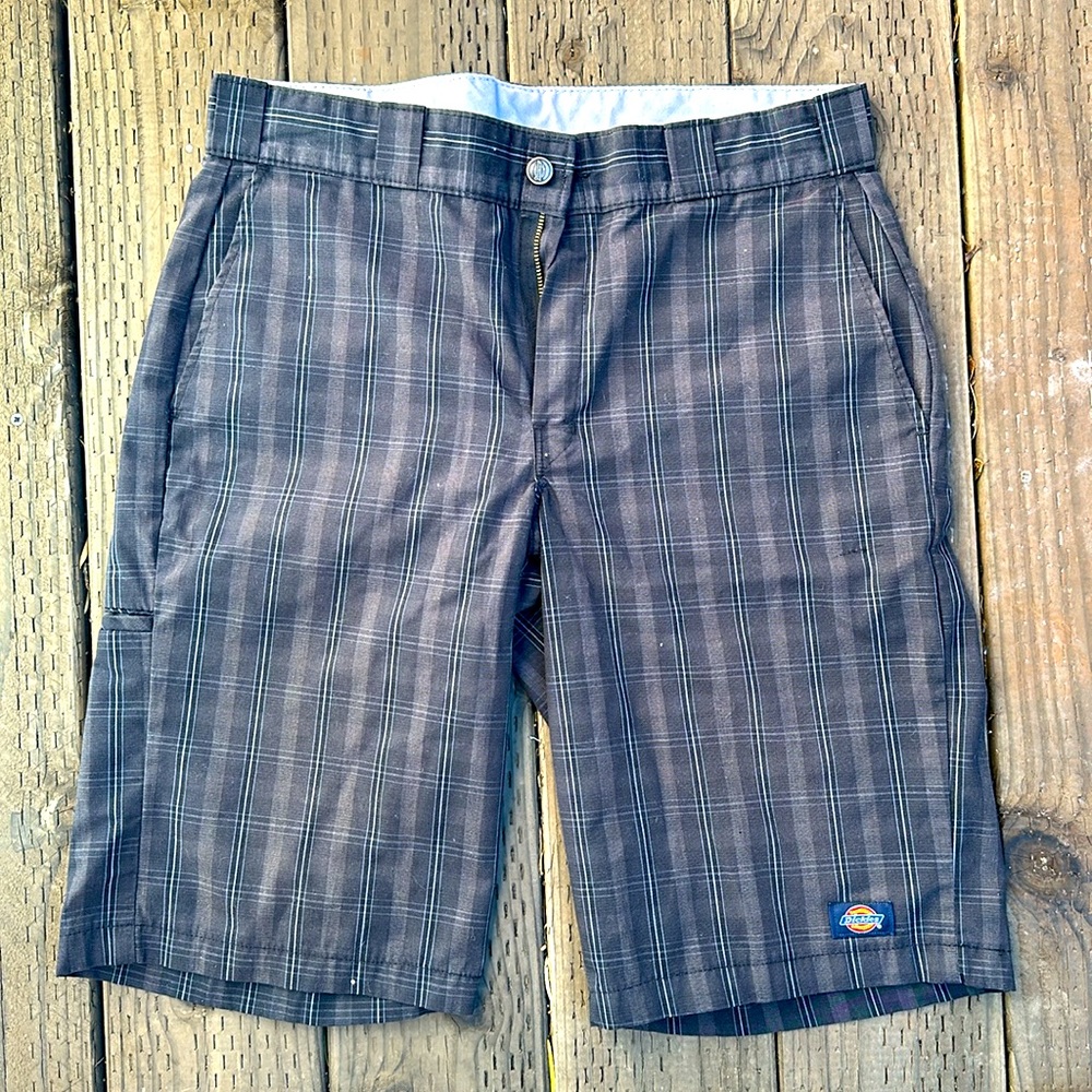 Dickies grey plaid shorts size 34